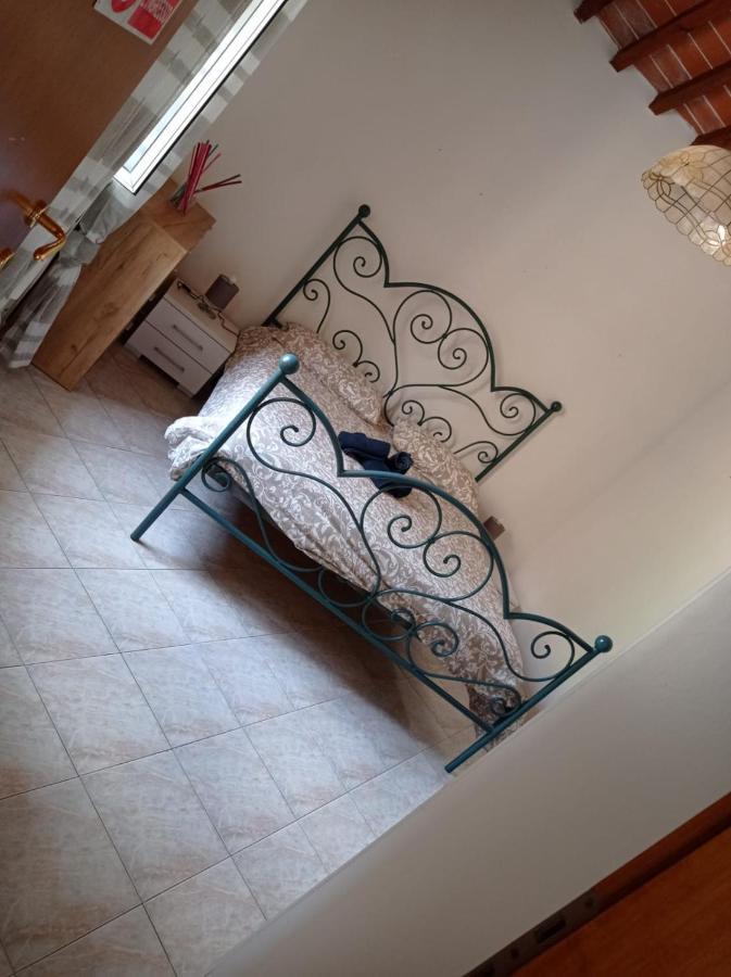 Room In Villa -Livorno - Montenero Luaran gambar